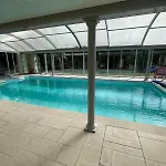 Domaine De La Chesnaie - Piscine Couverte