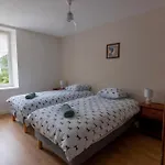 Domaine De La Chesnaie - Piscine Couverte Tatil Evi Longué