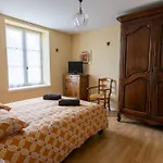 Domaine De La Chesnaie - Piscine Couverte Longué