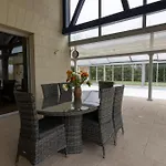 Domaine De La Chesnaie - Piscine Couverte *