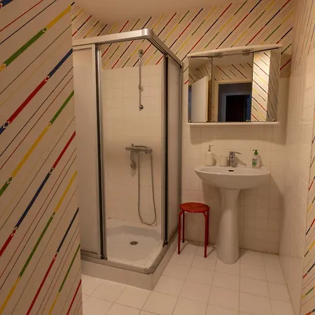 بيت للعطل Domaine De La Chesnaie - Piscine Couverte Longué