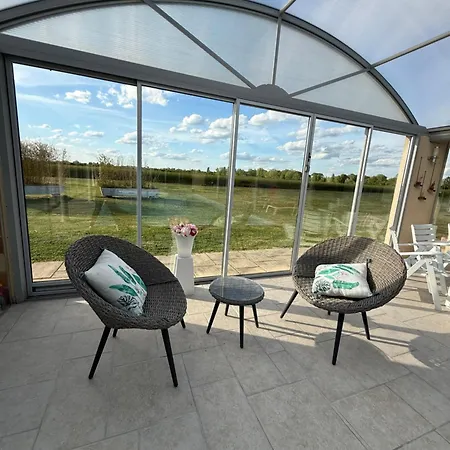 Domaine De La Chesnaie - Piscine Couverte