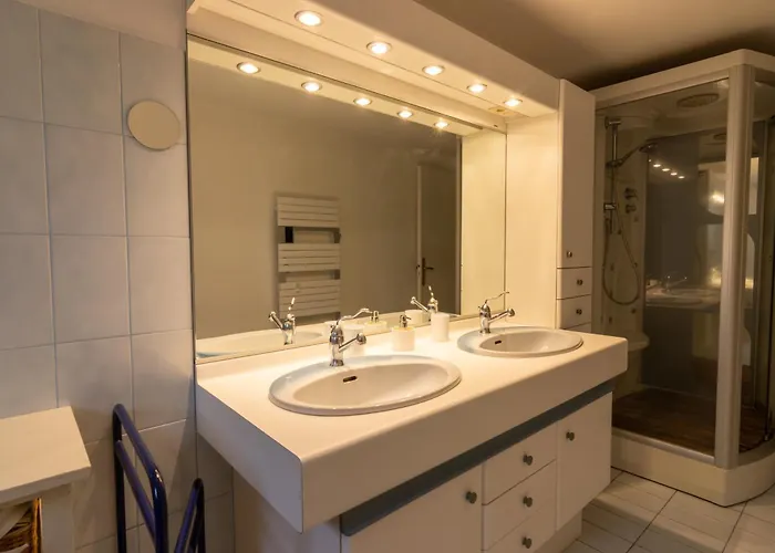 Hébergement de vacances Domaine De La Chesnaie - Piscine Couverte